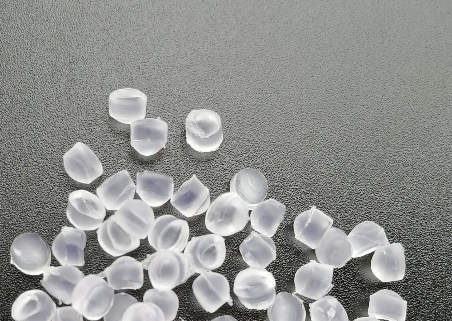 Provide comprehensive plastic solutions for the toy industry